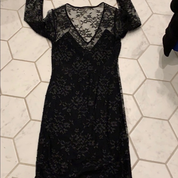 Lace black dress - Picture 3 of 4
